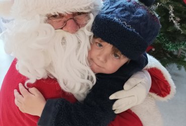 SPECTACLES DE NOËL DANS LES CRÈCHES